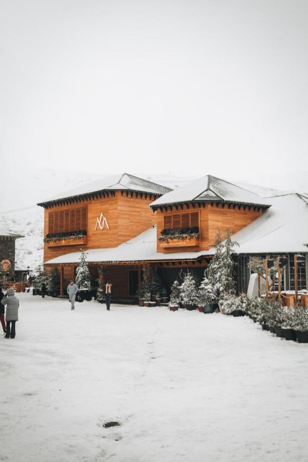 The Mountains Hotel Sierra Nevada Exterior photo