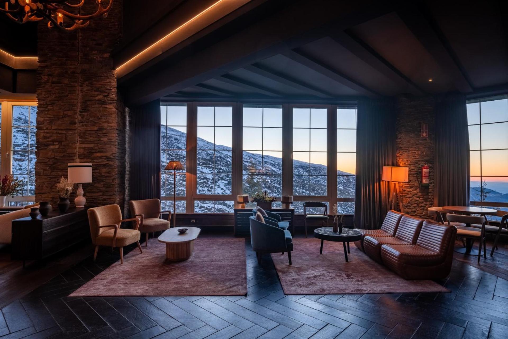 The Mountains Hotel Sierra Nevada Exterior photo